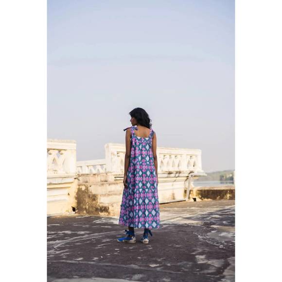 NEW SZ BLOCKPRINTS winslow dress in button print - Picture 3 of 4